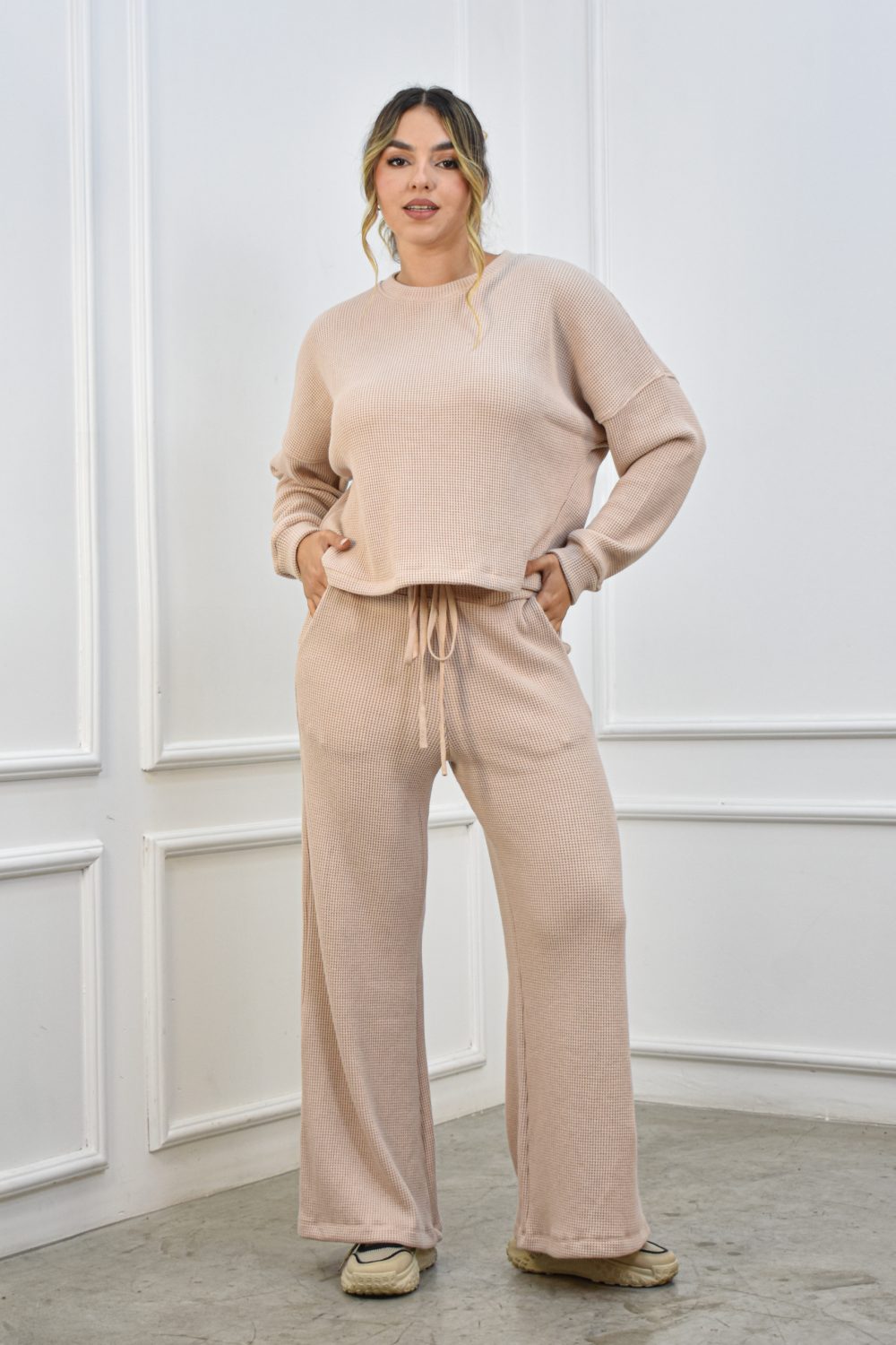 Conjunto Aria Beige Claro: imagen 3